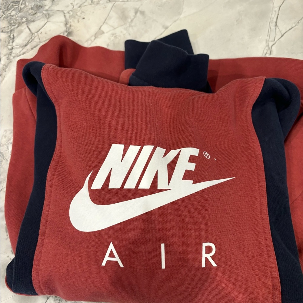 Nike Sweatshirt - Picture 5 of 5